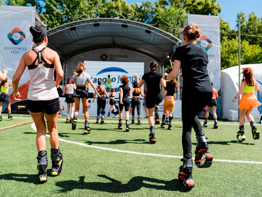 DDX Fitness Fest — это первый в России фитнес-фестиваль под открытым небом, организованный сетью клубов DDX Fitness